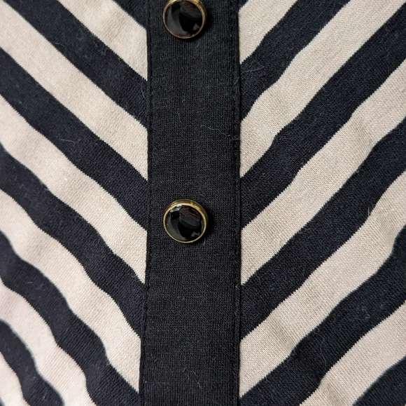 Pins & Needles Peplum Top - Picture 4 of 5